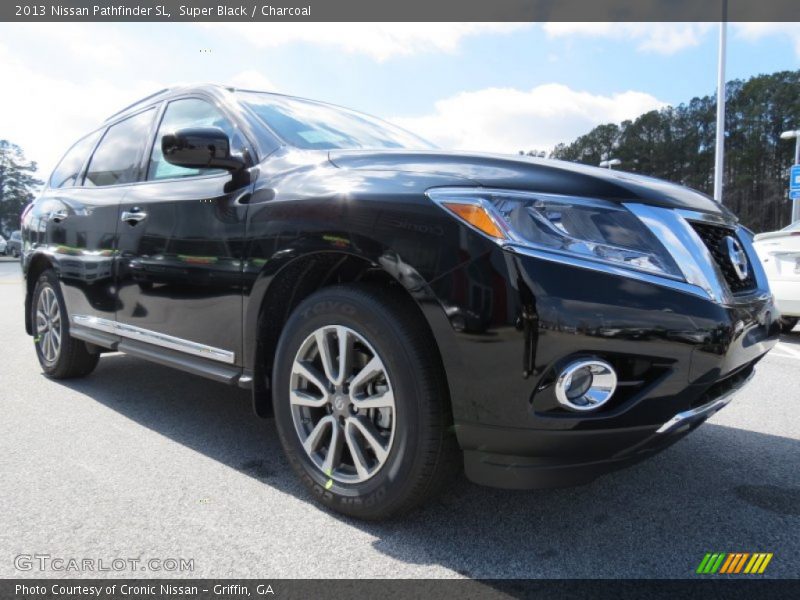 Super Black / Charcoal 2013 Nissan Pathfinder SL