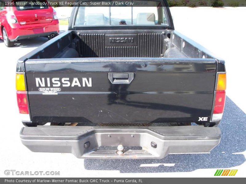 Super Black / Dark Gray 1996 Nissan Hardbody Truck XE Regular Cab