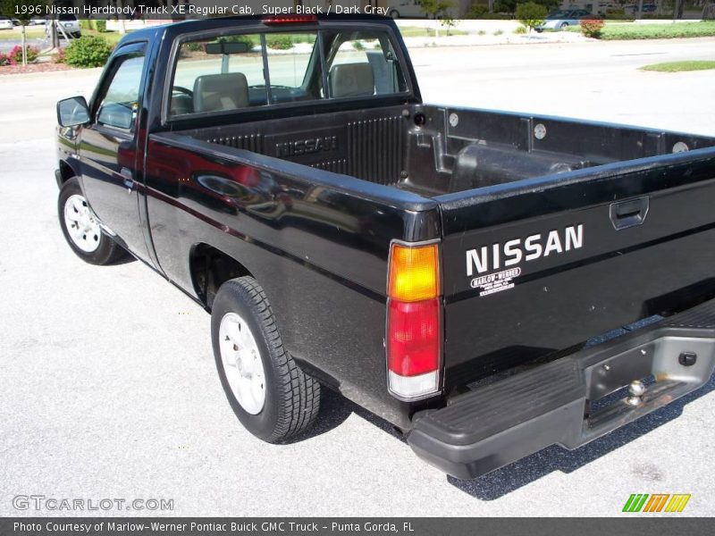 Super Black / Dark Gray 1996 Nissan Hardbody Truck XE Regular Cab
