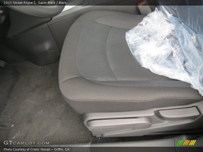 Super Black / Black 2013 Nissan Rogue S