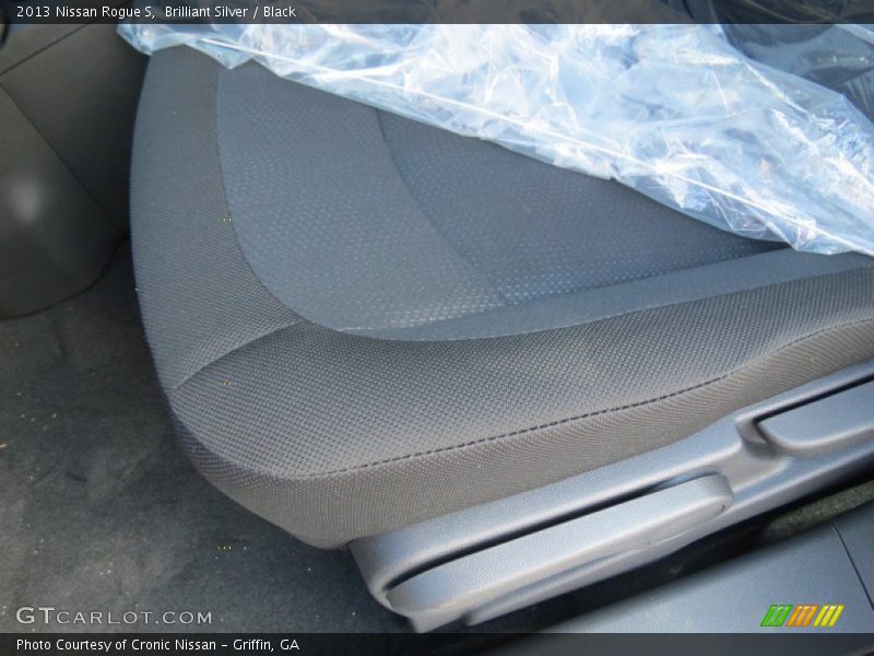 Brilliant Silver / Black 2013 Nissan Rogue S