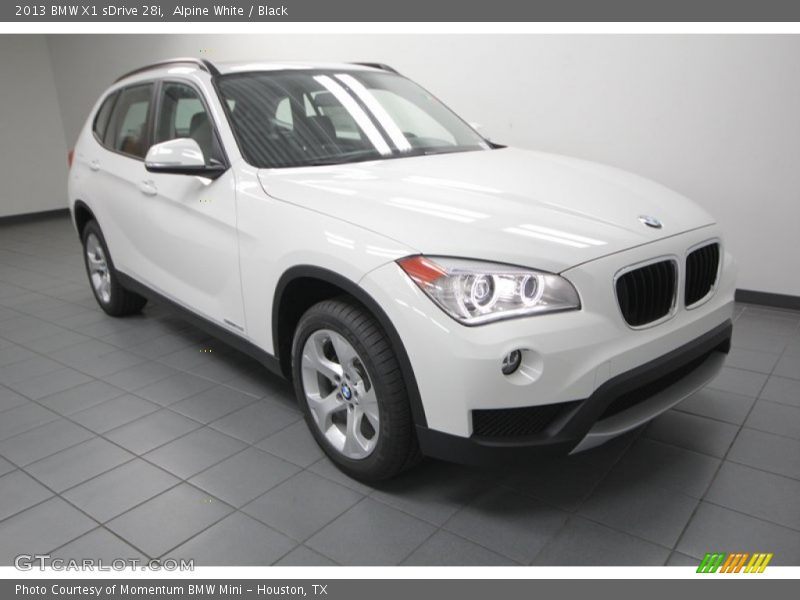 Alpine White / Black 2013 BMW X1 sDrive 28i