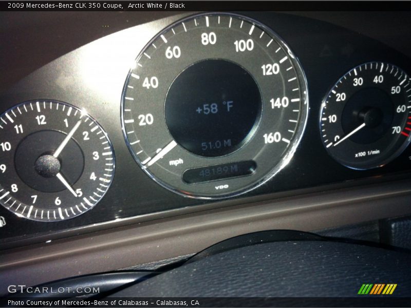 Arctic White / Black 2009 Mercedes-Benz CLK 350 Coupe