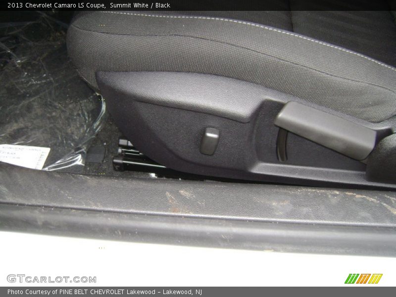 Summit White / Black 2013 Chevrolet Camaro LS Coupe