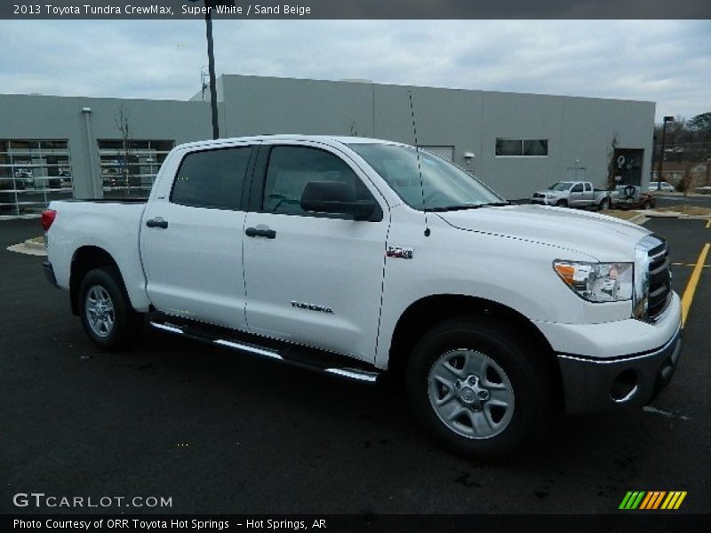 Super White / Sand Beige 2013 Toyota Tundra CrewMax