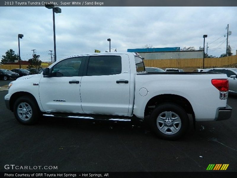 Super White / Sand Beige 2013 Toyota Tundra CrewMax