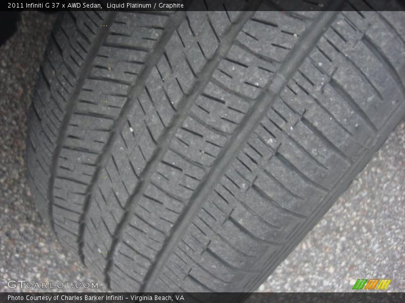 Liquid Platinum / Graphite 2011 Infiniti G 37 x AWD Sedan