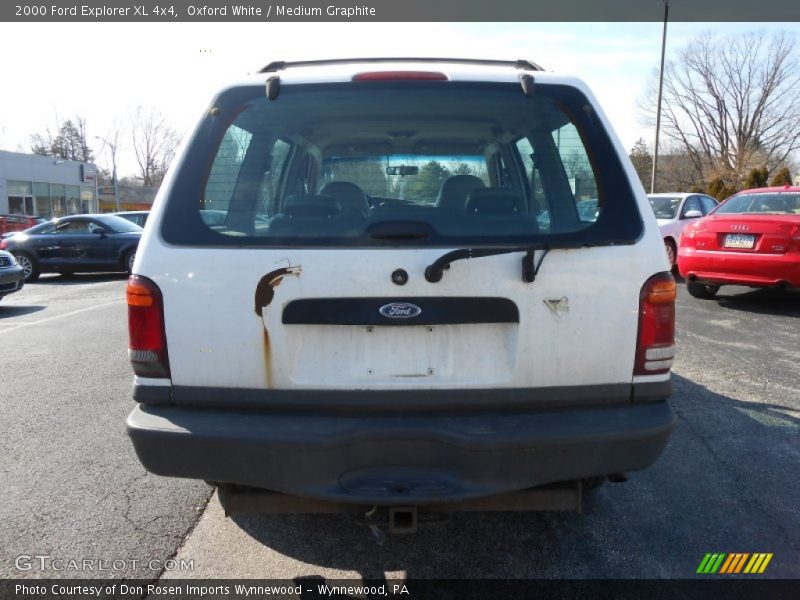 Oxford White / Medium Graphite 2000 Ford Explorer XL 4x4