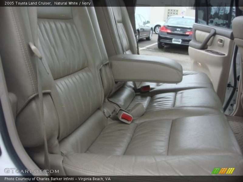 Natural White / Ivory 2005 Toyota Land Cruiser