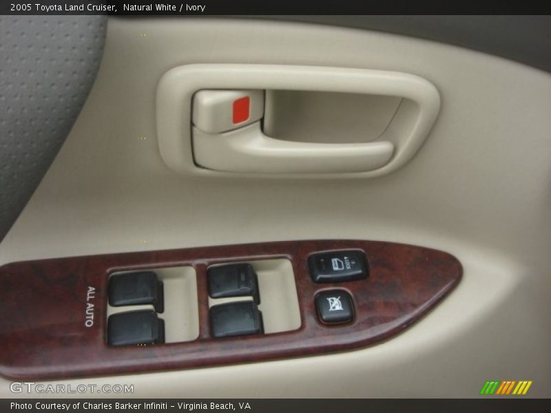 Controls of 2005 Land Cruiser 