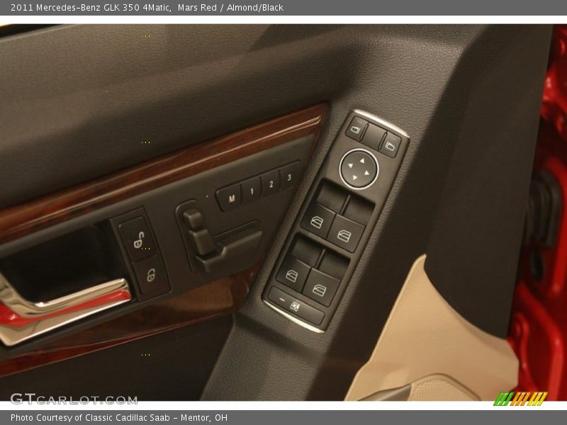 Controls of 2011 GLK 350 4Matic