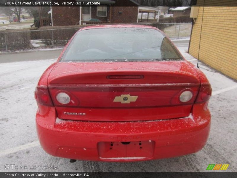 Victory Red / Graphite 2004 Chevrolet Cavalier Coupe