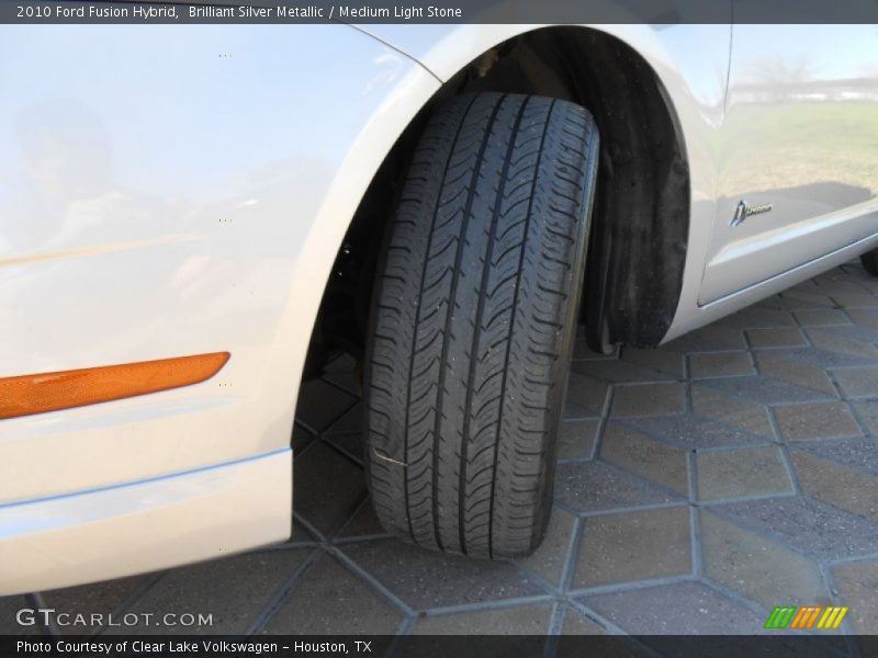 Brilliant Silver Metallic / Medium Light Stone 2010 Ford Fusion Hybrid