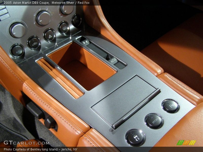 Meteorite Silver / Red Fox 2005 Aston Martin DB9 Coupe
