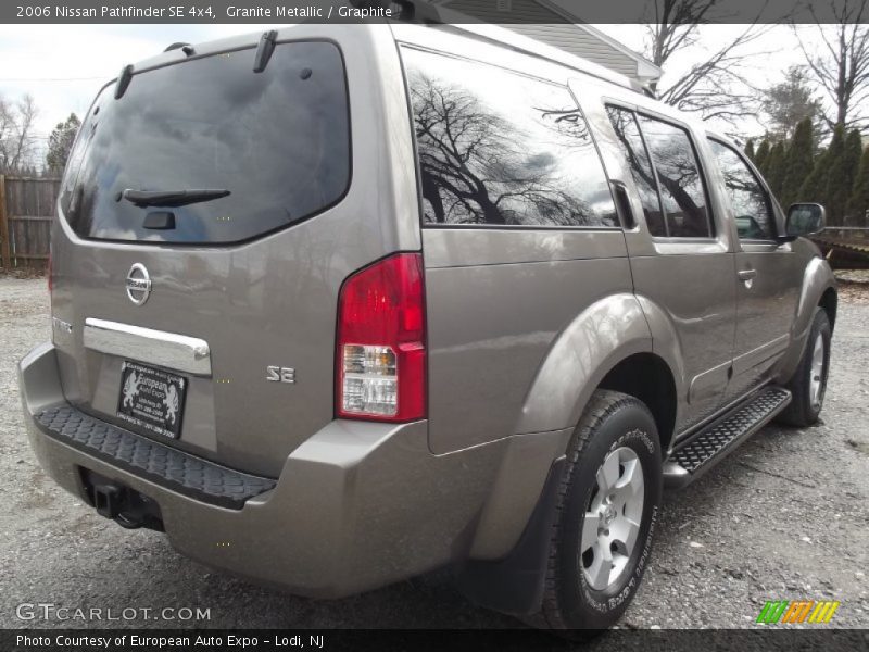 Granite Metallic / Graphite 2006 Nissan Pathfinder SE 4x4