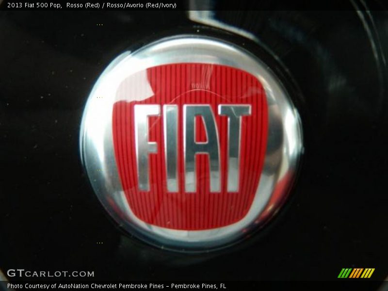 Rosso (Red) / Rosso/Avorio (Red/Ivory) 2013 Fiat 500 Pop