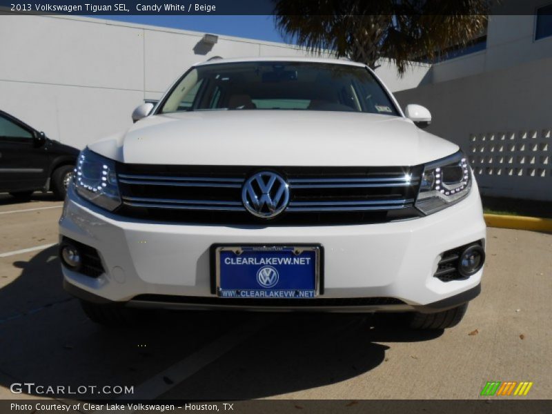 Candy White / Beige 2013 Volkswagen Tiguan SEL