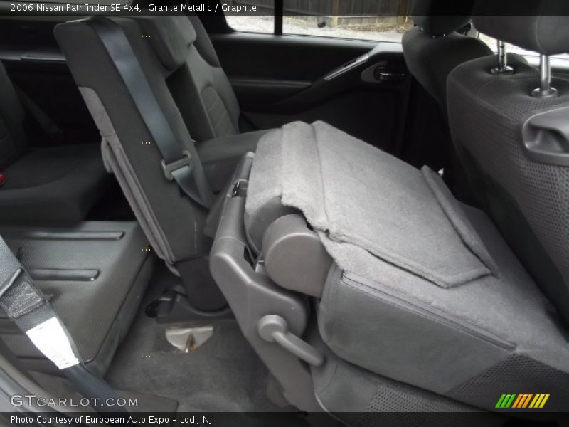 Granite Metallic / Graphite 2006 Nissan Pathfinder SE 4x4