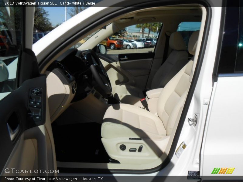 Candy White / Beige 2013 Volkswagen Tiguan SEL