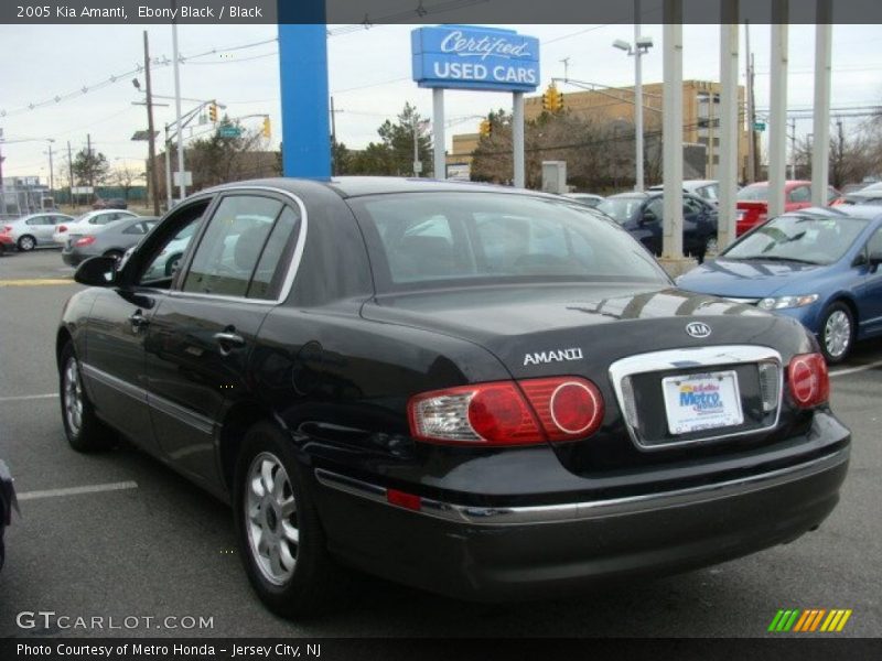 Ebony Black / Black 2005 Kia Amanti