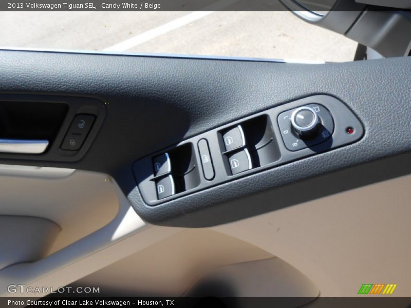 Controls of 2013 Tiguan SEL