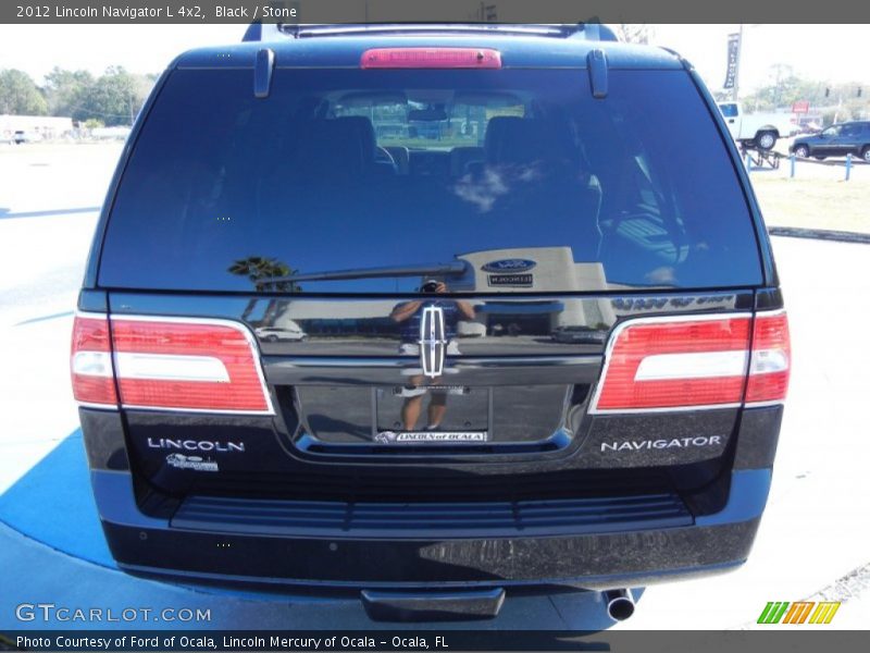 Black / Stone 2012 Lincoln Navigator L 4x2