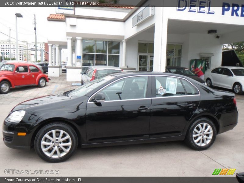 Black / Titan Black 2010 Volkswagen Jetta SE Sedan