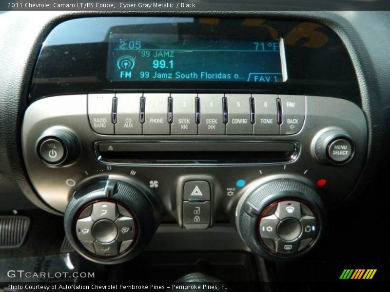Controls of 2011 Camaro LT/RS Coupe