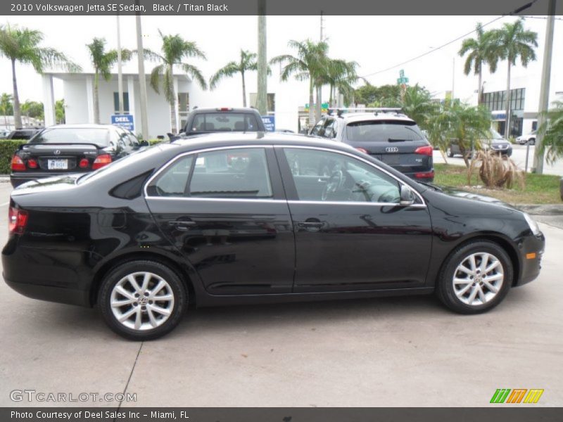 Black / Titan Black 2010 Volkswagen Jetta SE Sedan