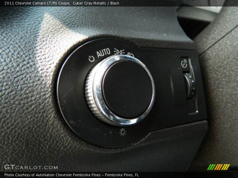 Controls of 2011 Camaro LT/RS Coupe
