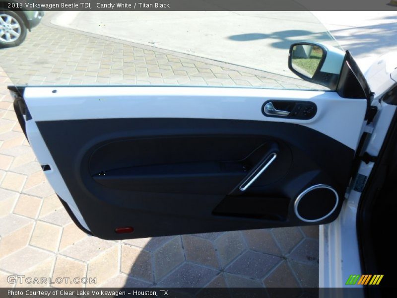Candy White / Titan Black 2013 Volkswagen Beetle TDI