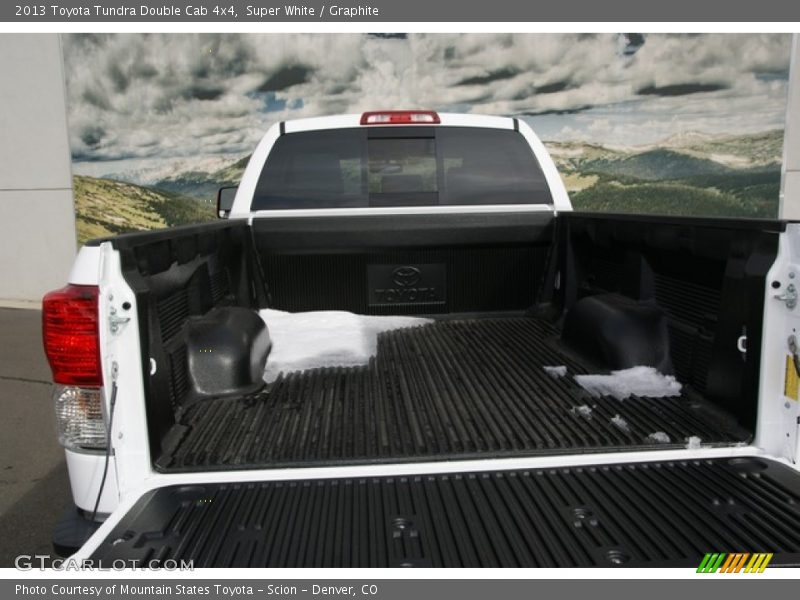 Super White / Graphite 2013 Toyota Tundra Double Cab 4x4