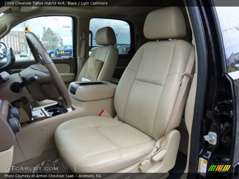 Front Seat of 2009 Tahoe Hybrid 4x4