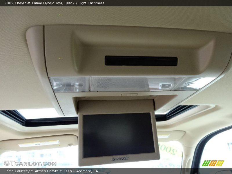 Entertainment System of 2009 Tahoe Hybrid 4x4