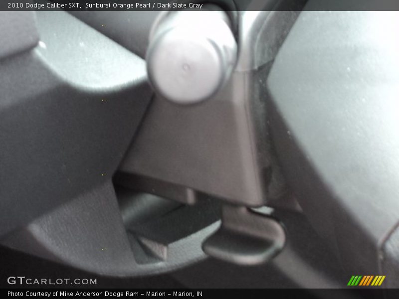 Sunburst Orange Pearl / Dark Slate Gray 2010 Dodge Caliber SXT