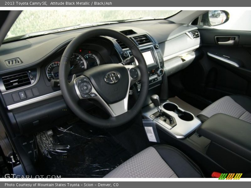 Attitude Black Metallic / Black/Ash 2013 Toyota Camry SE