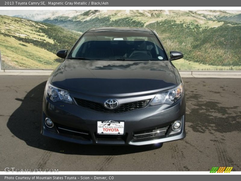 Magnetic Gray Metallic / Black/Ash 2013 Toyota Camry SE