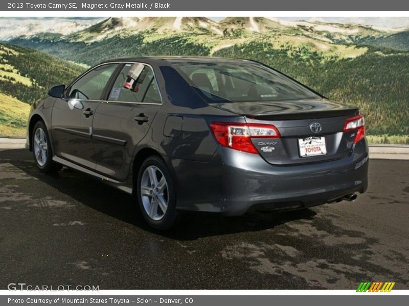 Magnetic Gray Metallic / Black 2013 Toyota Camry SE
