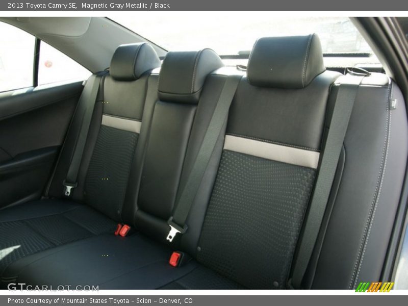 Magnetic Gray Metallic / Black 2013 Toyota Camry SE