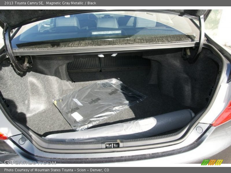 Magnetic Gray Metallic / Black 2013 Toyota Camry SE