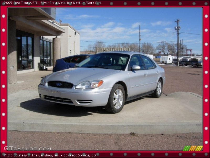 Silver Frost Metallic / Medium/Dark Flint 2005 Ford Taurus SEL