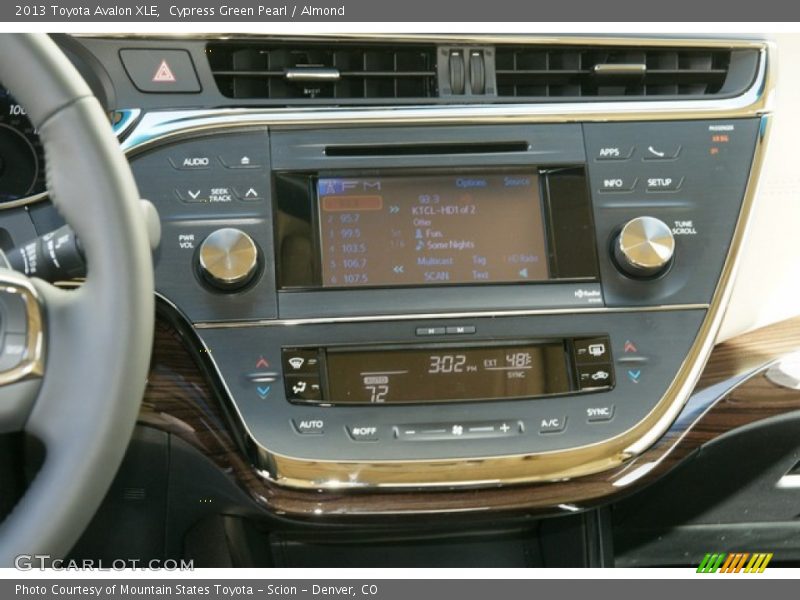 Cypress Green Pearl / Almond 2013 Toyota Avalon XLE