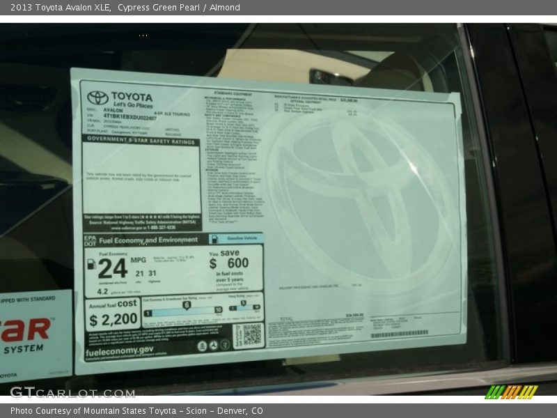 Cypress Green Pearl / Almond 2013 Toyota Avalon XLE