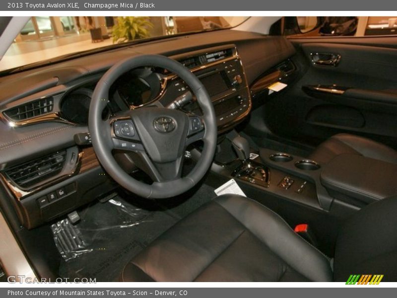 Champagne Mica / Black 2013 Toyota Avalon XLE