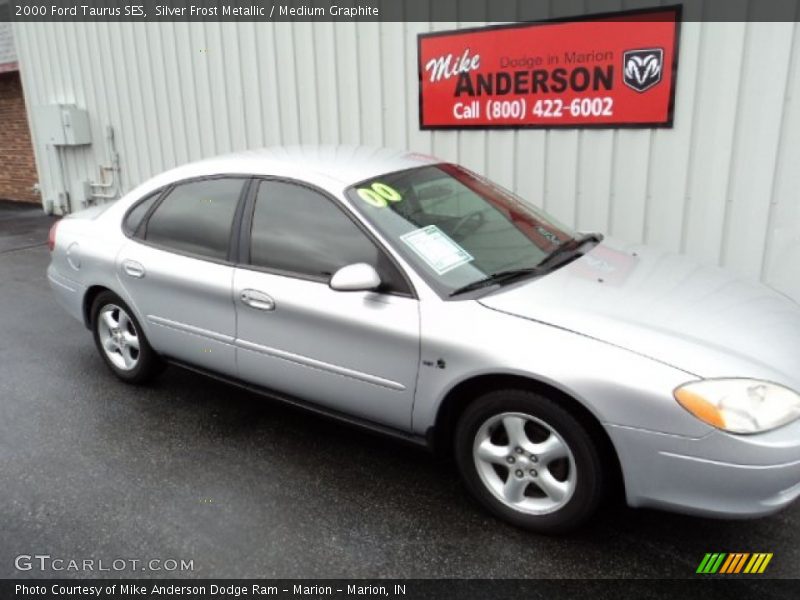Silver Frost Metallic / Medium Graphite 2000 Ford Taurus SES