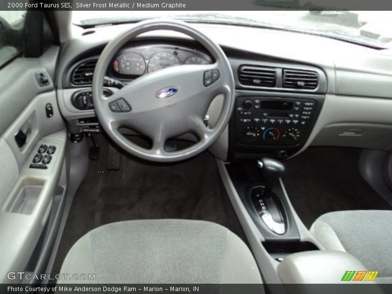 Silver Frost Metallic / Medium Graphite 2000 Ford Taurus SES