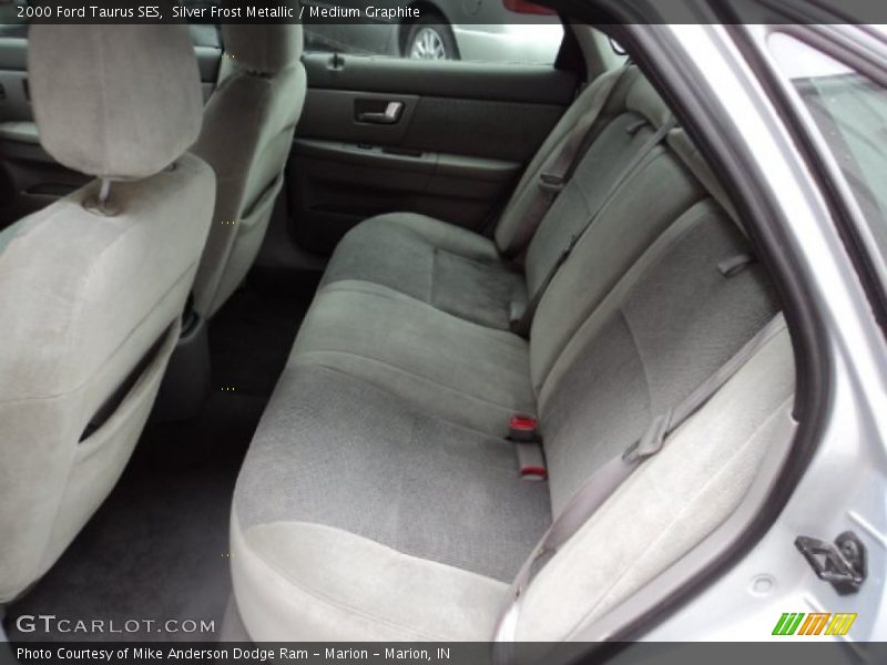 Silver Frost Metallic / Medium Graphite 2000 Ford Taurus SES