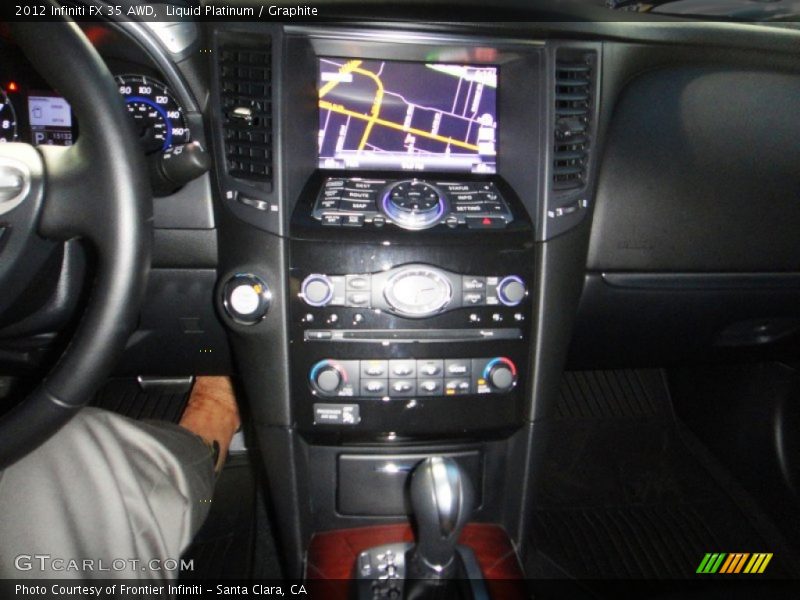 Controls of 2012 FX 35 AWD
