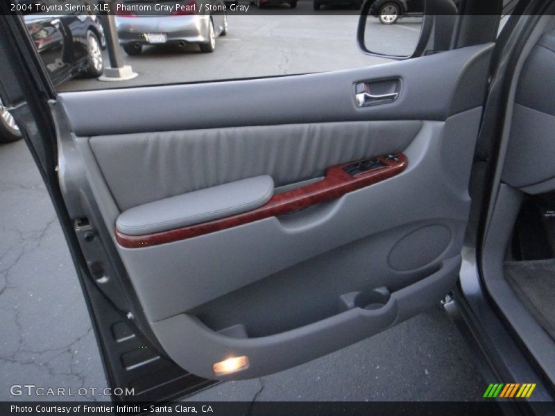 Phantom Gray Pearl / Stone Gray 2004 Toyota Sienna XLE