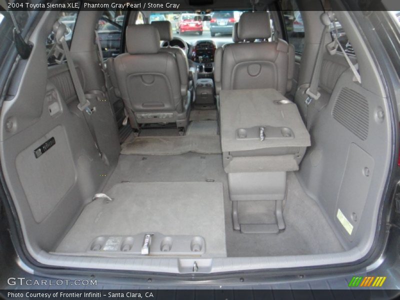  2004 Sienna XLE Trunk